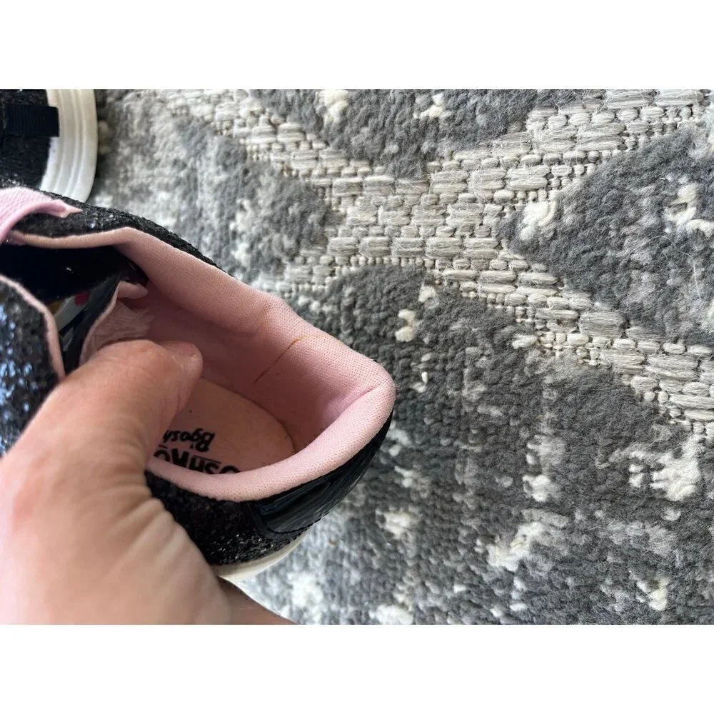 Girls Sneakers